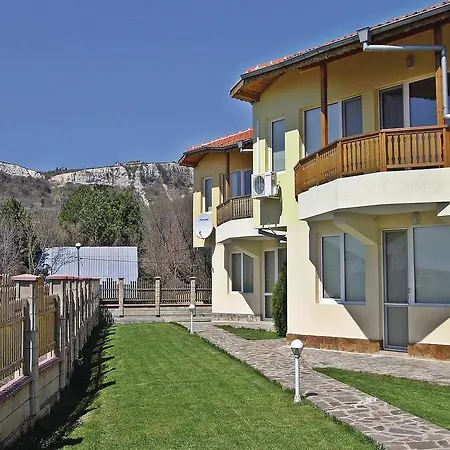Holiday Balchik Zona Karvuna Ii Ваканционна къща Църква